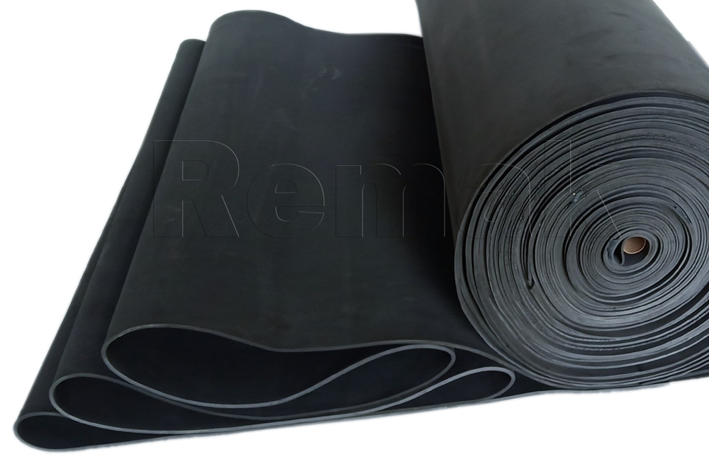 Cao su non dạng cuộn và dạng tấm đều có thành phần cấu tạo và đặc tính giống nhau